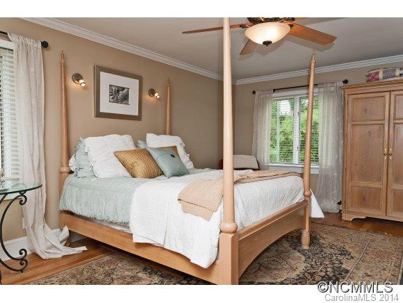 111 Connally Street - Photo 8