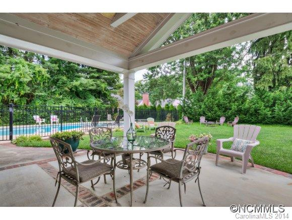 111 Connally Street - Photo 10