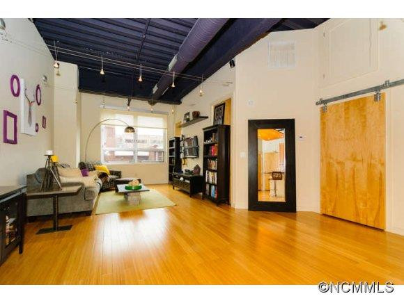 12 S. Lexington Ave, Unit 203 - Photo 13