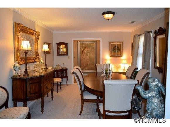 730 Woodland Ridge - Photo 2