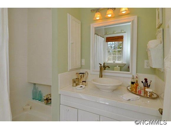 36 Shawn Drive - Photo 11