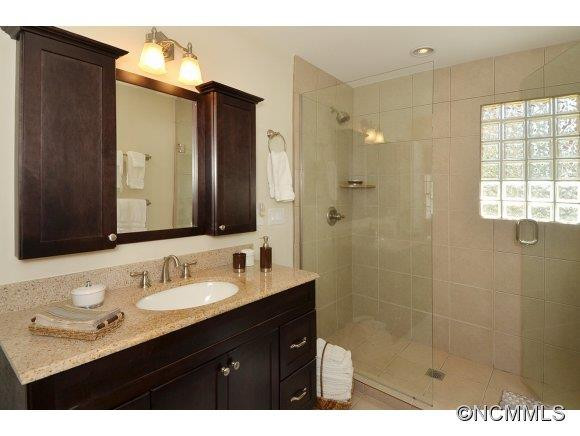 36 Shawn Drive - Photo 14