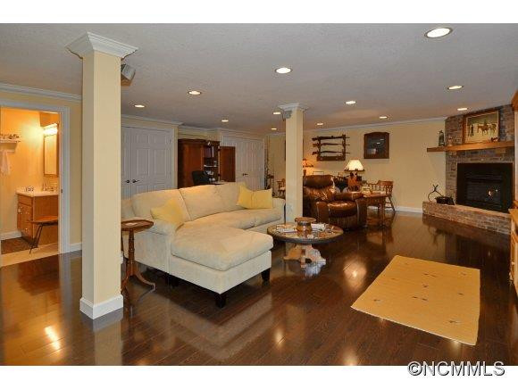 36 Shawn Drive - Photo 16