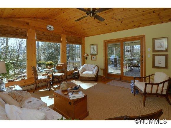 36 Shawn Drive - Photo 9