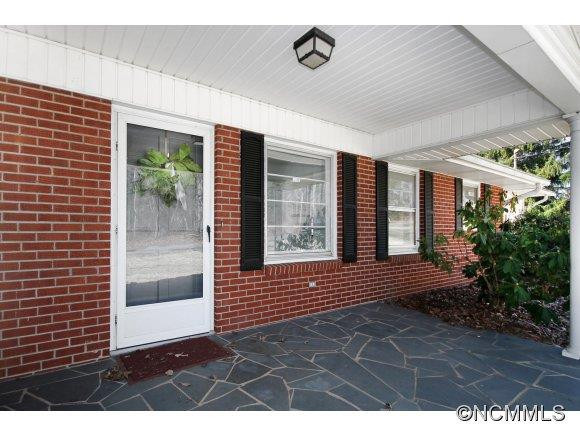 15 Valley View Drive - Photo 2