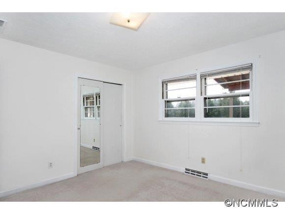 15 Valley View Drive - Photo 11