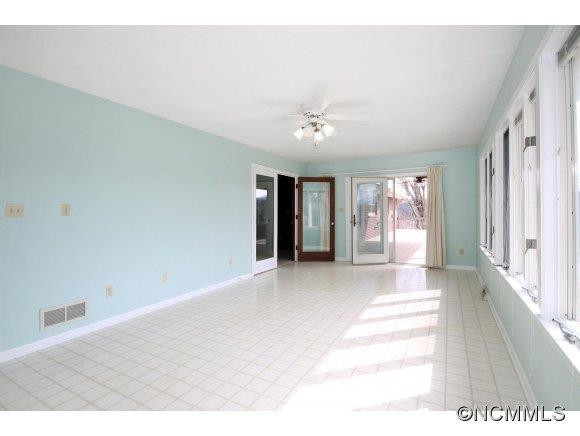 15 Valley View Drive - Photo 10