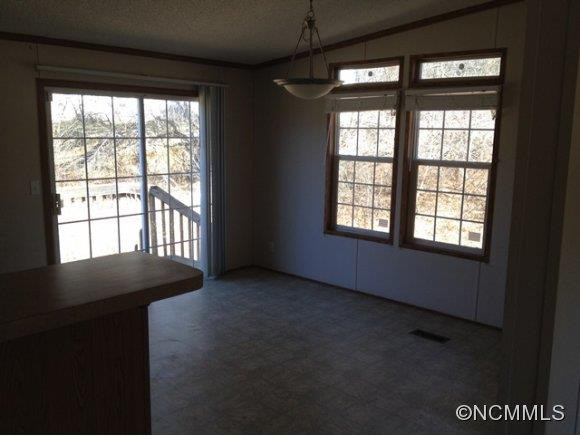 18 Evelyn Acres Drive - Photo 8
