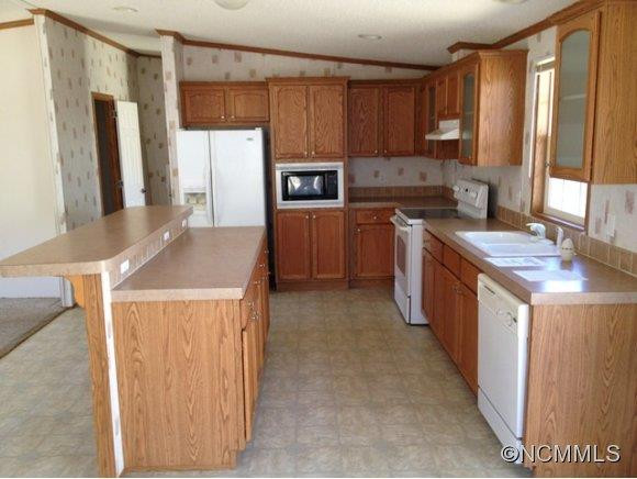 18 Evelyn Acres Drive - Photo 9
