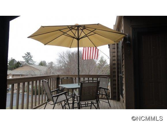14 Ravencroft Lane - Photo 3