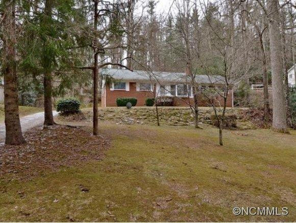 2015 LAUREL PARK HWY - Photo 2