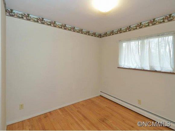 2015 LAUREL PARK HWY - Photo 13