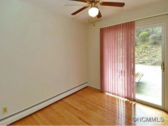 2015 LAUREL PARK HWY - Photo 8