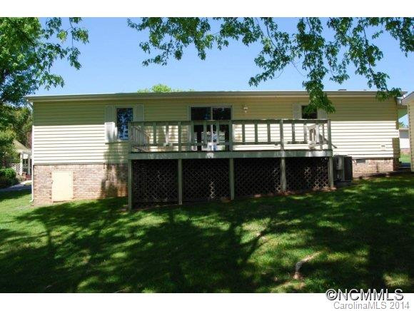 303 Meadowbrook Ct - Photo 3