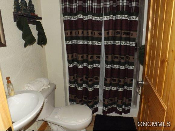 600 Mountainside Drive - Photo 22