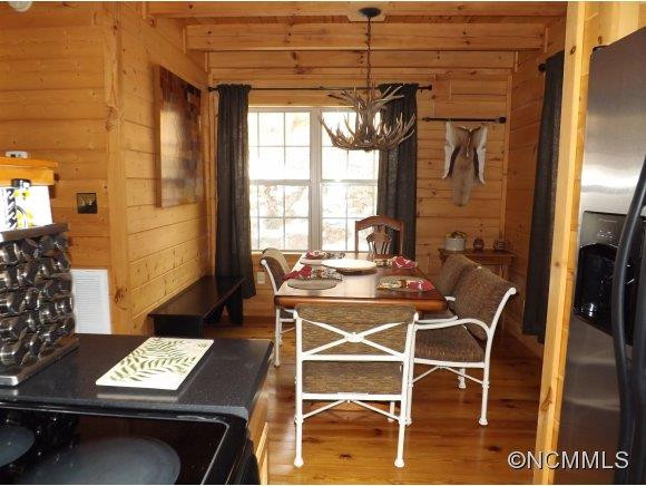 600 Mountainside Drive - Photo 9
