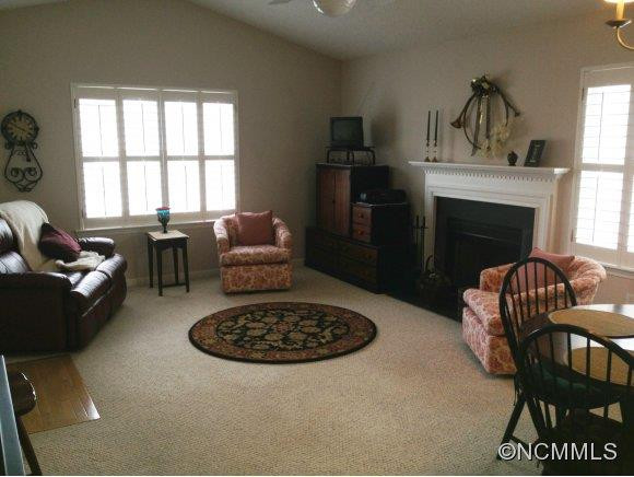 19 N. Woodridge View Court - Photo 2
