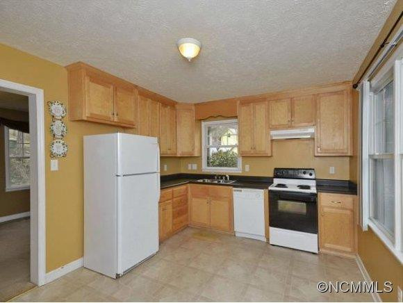 55 BRANNING STREET - Photo 4