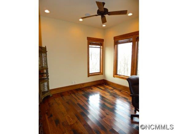 648 Altamont View - Photo 19
