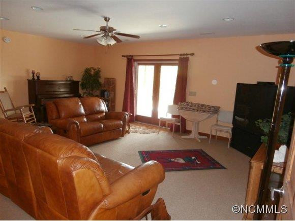 184 Hampton Gap Road - Photo 18
