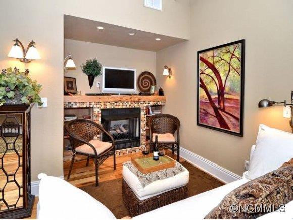 35 PATTON AVENUE #202 - Photo 3