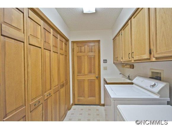 503 Saddleback Court - Photo 13