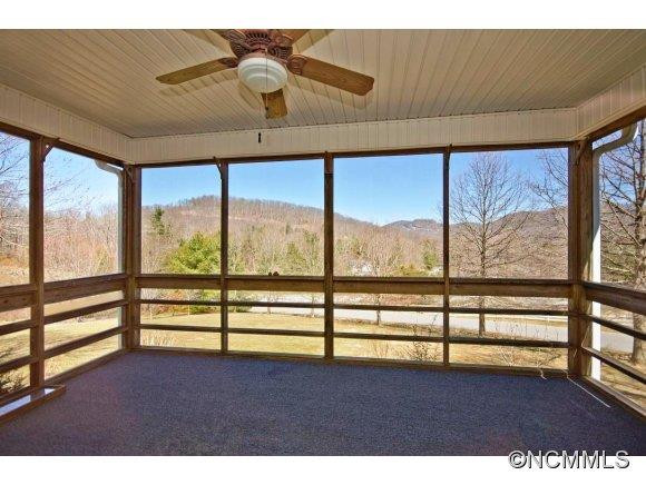 503 Saddleback Court - Photo 14