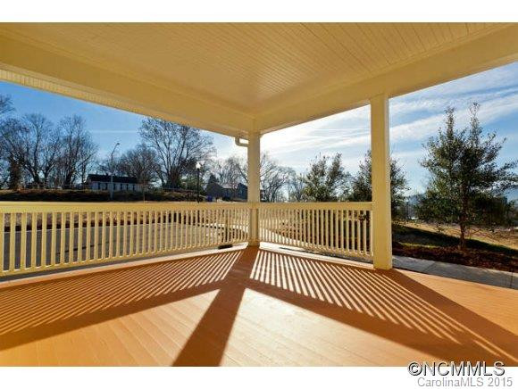 11 Myra Place  Unit 103 - Photo 2