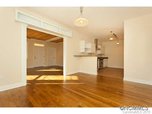11 Myra Place  Unit 103 - Photo 8