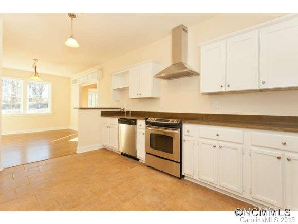 11 Myra Place  Unit 103 - Photo 9