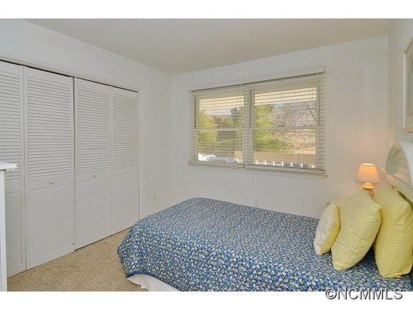 6 Creekside Lane - Photo 13