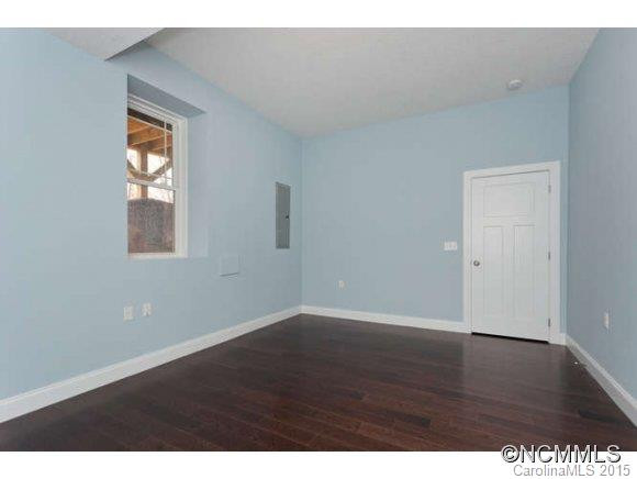 29 Myra Place  Unit 127 - Photo 21