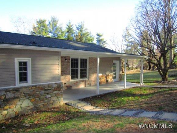 407 Heather Circle - Photo 18