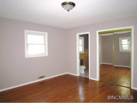 407 Heather Circle - Photo 10