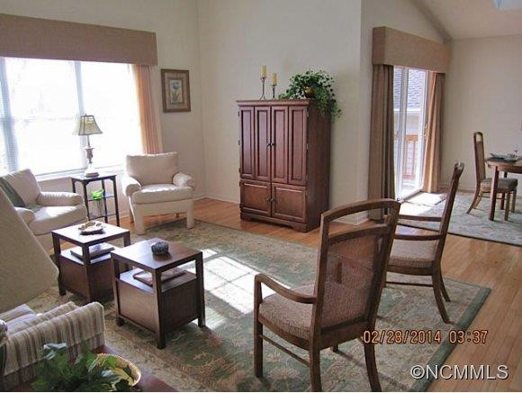 209 Highland Golf Drive - Photo 4