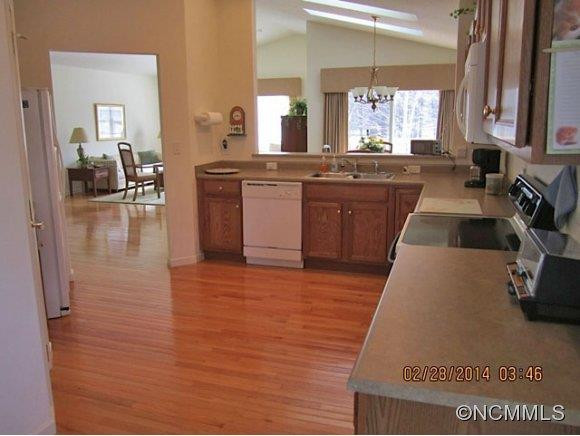209 Highland Golf Drive - Photo 6
