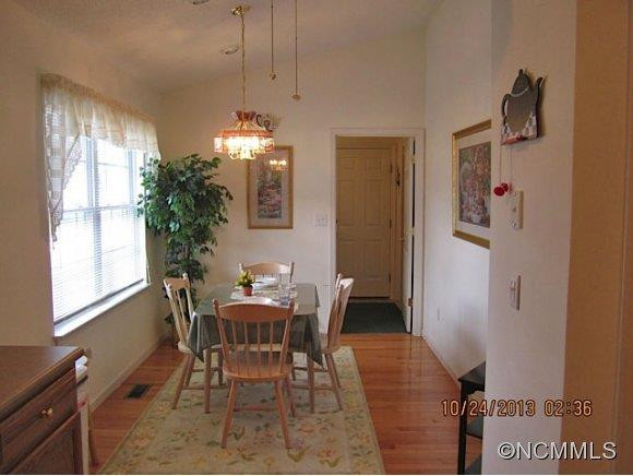 209 Highland Golf Drive - Photo 8
