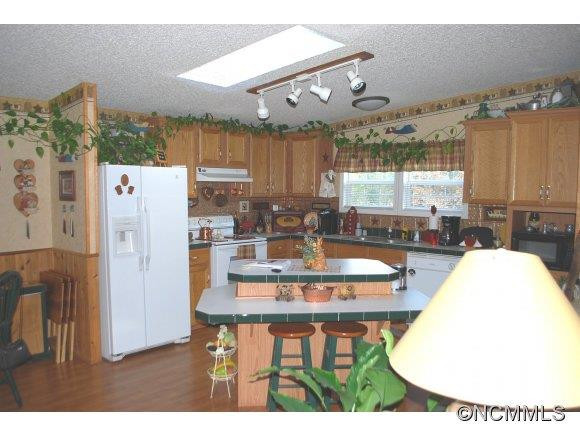 122 Donaldson Place - Photo 2