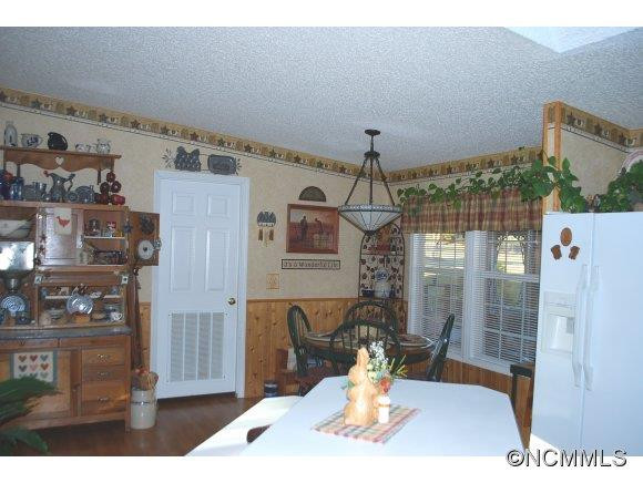 122 Donaldson Place - Photo 3