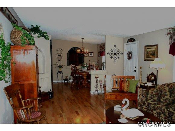 122 Donaldson Place - Photo 7