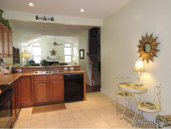 40 Summerfield Place - Photo 10