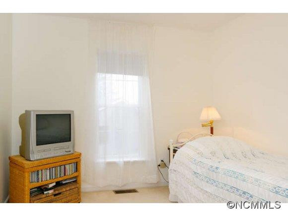 94 Aurora Drive - Photo 14