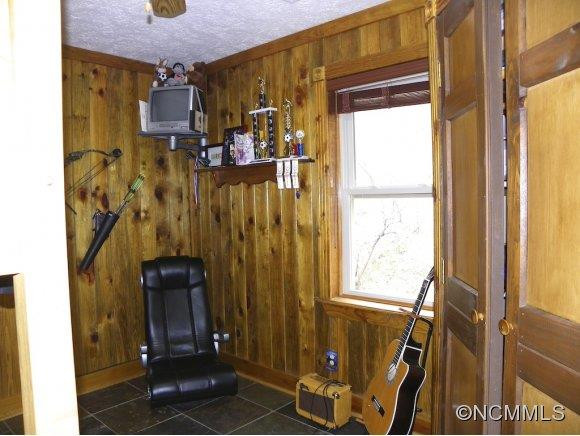 219 Burning Tree Lane - Photo 10