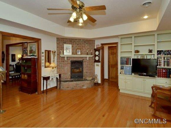 904 NEW HAW CREEK - Photo 5