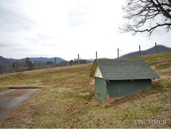 46 NOLAND HILLS DR - Photo 5