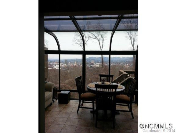 405 Windswept Dr., Unit 303 - Photo 2