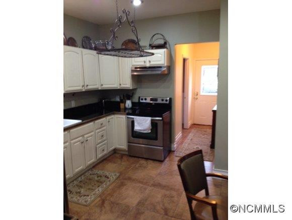 111 BROAD ST - Photo 10