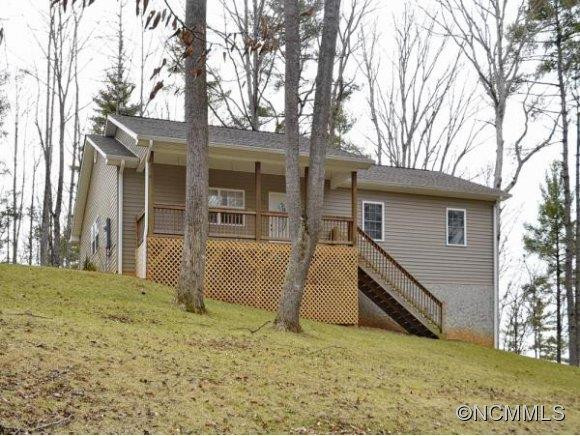 15 SHADY BLUFF LN