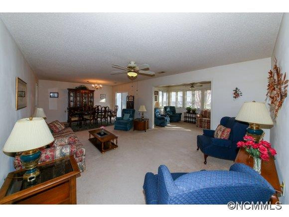 216 Dartcrest - Photo 2