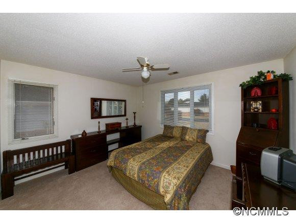 216 Dartcrest - Photo 12